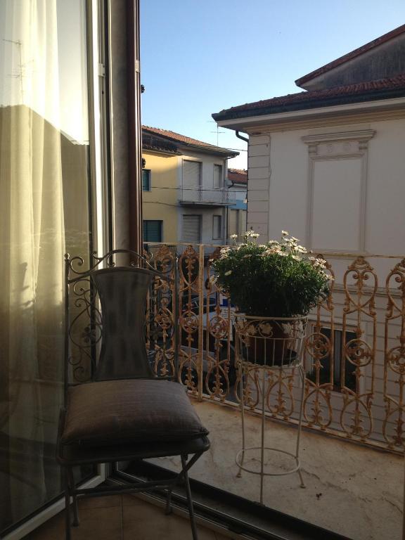 Hotel La Petite Maison فياريجيو الغرفة الصورة
